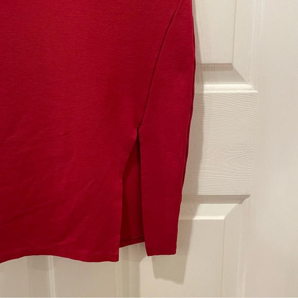 Women’s Stretchy Red Sheath Dress with Small Slit on one side, Size Small - Picture 2 of 4
